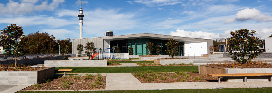 Plaza deck